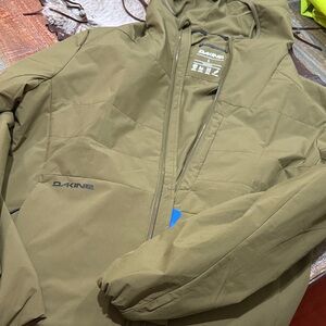 Dakine Men's Olive Green Hooded Puffer Jacket